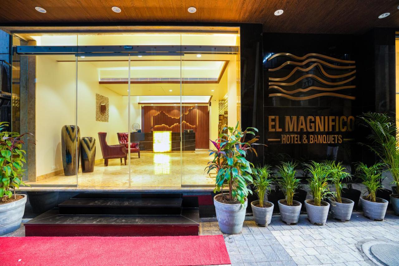 Hotel El Magnifico Сурат Экстерьер фото