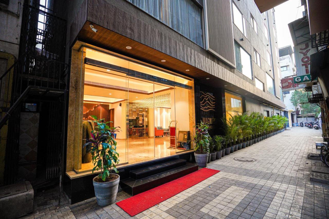 Hotel El Magnifico Сурат Экстерьер фото