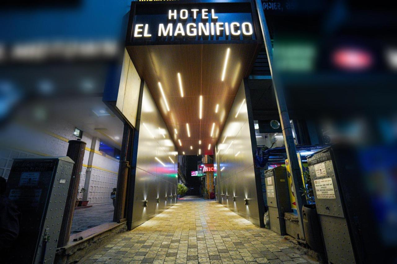 Hotel El Magnifico Сурат Экстерьер фото